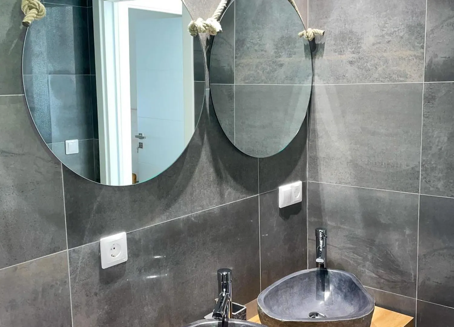 Apartamento Federico Deluxe Con Terraza Y Garaje El Puerto de Santa Maria 0*,  Spain
